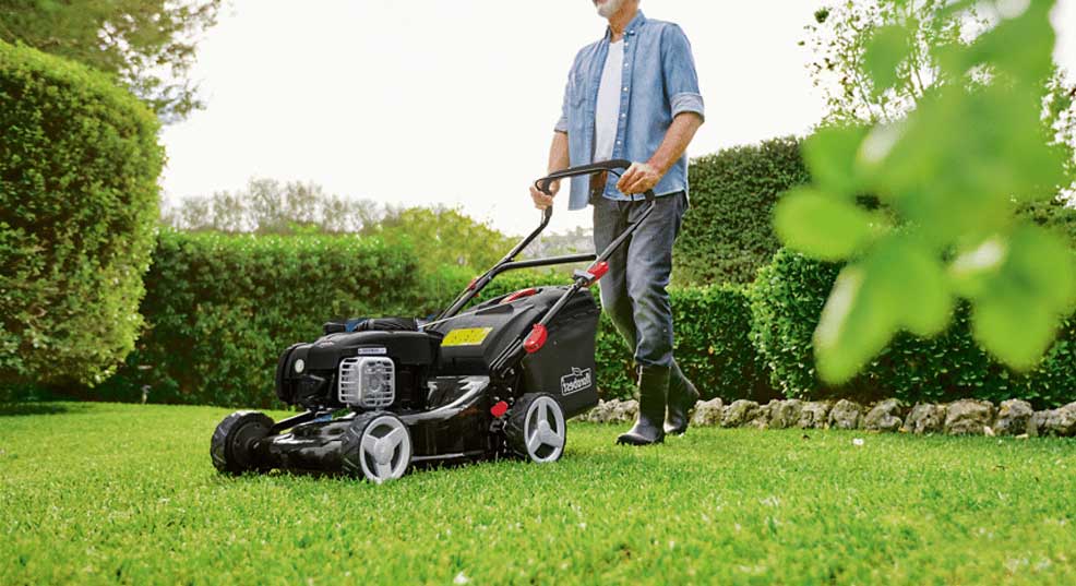 Best Lawn Mower Under 300